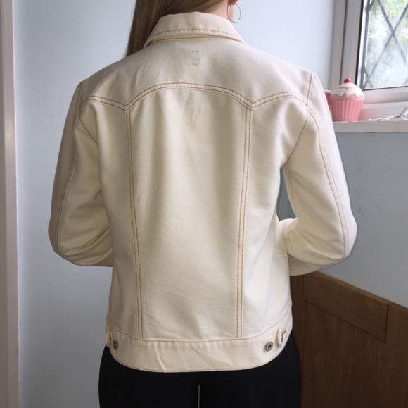 Vintage Gap Cream Denim Jacket - Picture 3 of 9